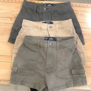 Hollister Ultra High Rise Mom Short 3” W24